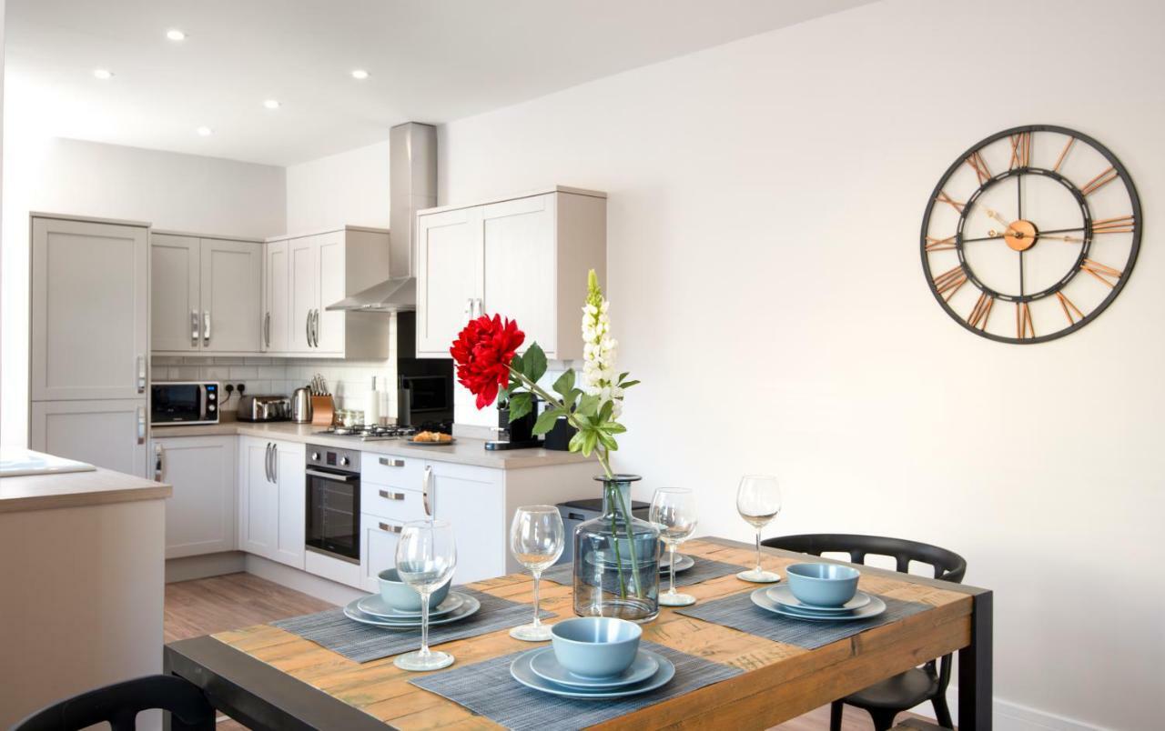 Morley Cottage - Modern 3 Bedroom, 2 Bathroom House With Garden In Southsea, พอร์ตสมัธ ภายนอก รูปภาพ