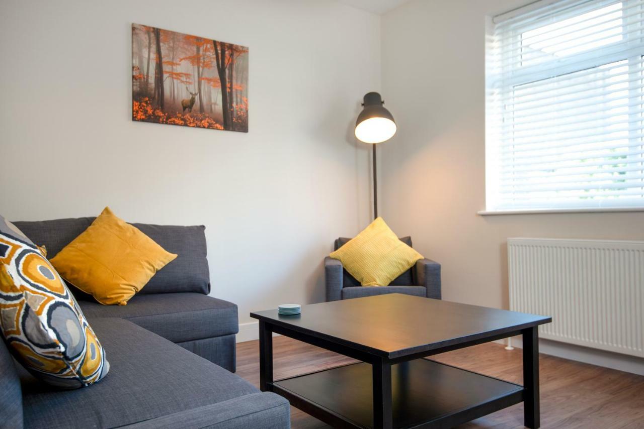 Morley Cottage - Modern 3 Bedroom, 2 Bathroom House With Garden In Southsea, พอร์ตสมัธ ภายนอก รูปภาพ