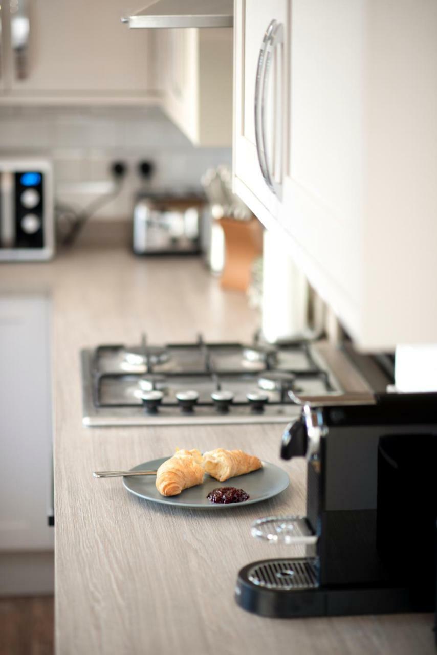 Morley Cottage - Modern 3 Bedroom, 2 Bathroom House With Garden In Southsea, พอร์ตสมัธ ภายนอก รูปภาพ