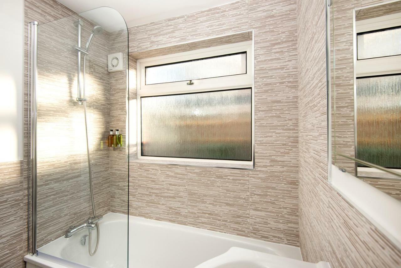 Morley Cottage - Modern 3 Bedroom, 2 Bathroom House With Garden In Southsea, พอร์ตสมัธ ภายนอก รูปภาพ